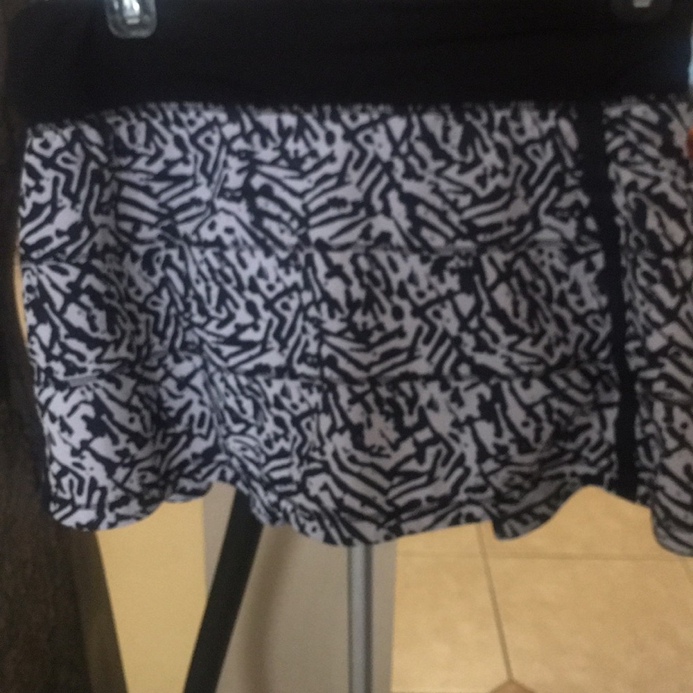 Lululemon skort